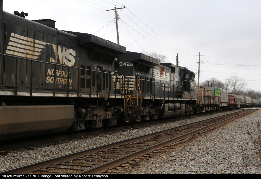 NS 125 Eastbound